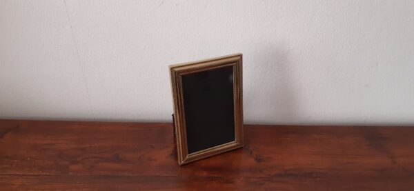 Goudkleurig fotolijstje 17 cm