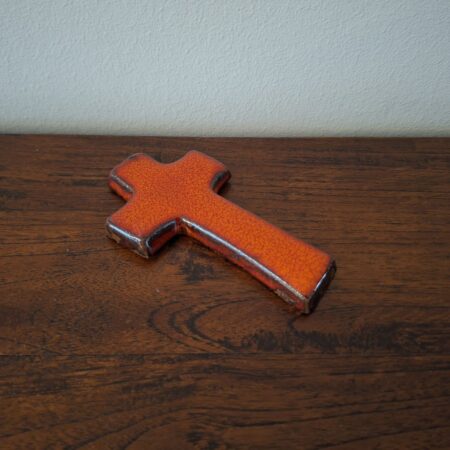 Diep rood vintage fat lava kruisje 12 cm